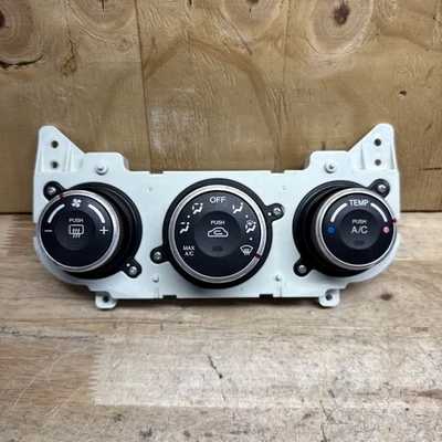 2004 -2008 KIA SPECTRA A/C HEATER CLIMATE CONTROL TEMPERATURE FAN REAR DEFROSTER Foto 1 de 4