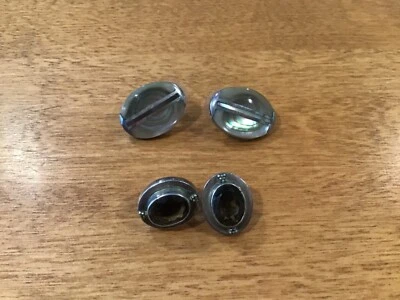 LB LORI BONN ESTERLINA TOPACIO AHUMADO PENDIENTES PERFORADOS/ABALÓN ESTERLINA TACHUELAS Foto 1 de 4