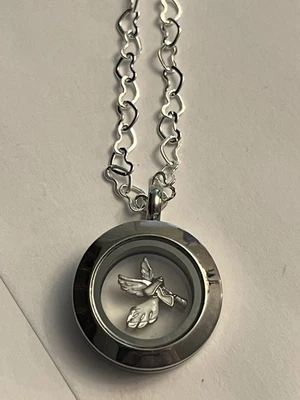Origami Owl Mini Silver Angel Locket Set - Image 1 of 4