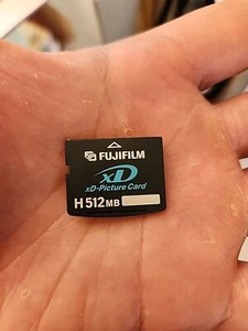 fujifilm H 512 MB type xD Picture Card Excellent Condition - Formatted - Genuine - Picture 1 of 2