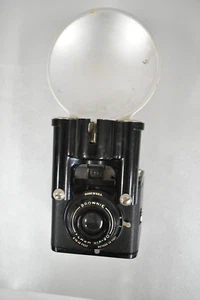 Vintage Kodak Brownie Flash Six-20 Camera and Flash 1940's - Picture 1 of 4