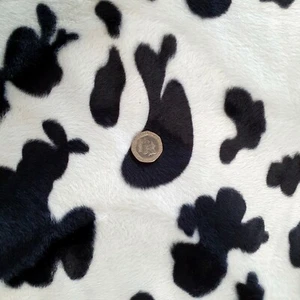 Animal Print faux Fur/Velour Velboa Fabric/Material - Black Cow - 1 full metre - Picture 1 of 2