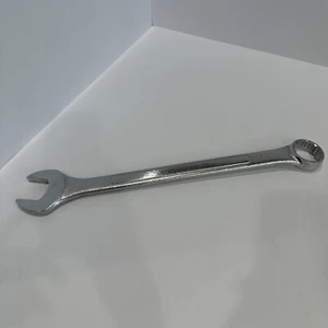 Tekton 1-1/2 Inch Crescent Wrench 18.5 Inches Long - Picture 1 of 9