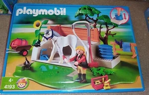 PLAYMOBIL 4193 Box de lavage pour chevaux - RARE - NEUF - Picture 1 of 2