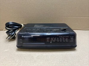 Panasonic RC-6066 Alarm Clock Radio - Picture 1 of 10