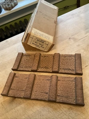 Raro NOS A.C.E.M. Muros de retención de cemento Products England calibre OO 2 piezas Foto 1 de 4