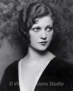 Flapper Girl - Ziegfeld Follies - Vintage años 20 - 16 x 20 FOTO PUBLICITARIA - Imagen 1 de 1