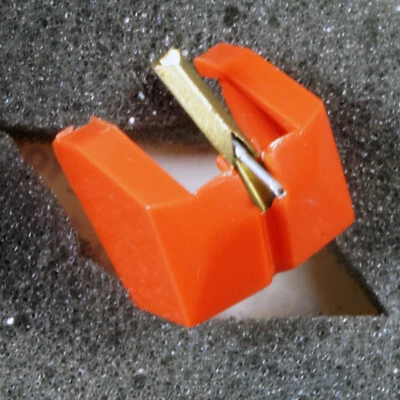 Nuevo de Lote Antiguo Duotone 1040D Diamond Stylus Aguja para YAMAHA N-4500 SONY ND-135G Foto 1 de 4