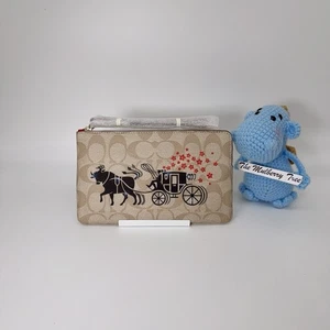 Coach C2259 Signature Coated Canvas Pebble Leather Wristlet Pouch Zip Wallet OX - Picture 1 of 7