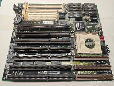 Socket 3 *EDO* SET Motherboard PCChips M912 v 1.7  CPU & 16 MB RAM + BONUS - Image 1 of 4