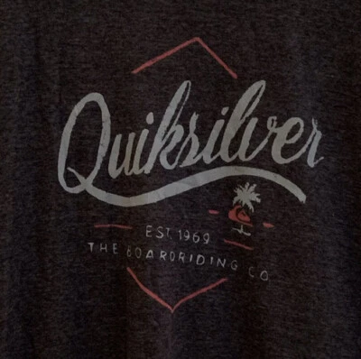 QUIKSILVER BOARDRIDING COMPANY щит мальчика темно серый футболка размер XL - Изображение 1 из 4