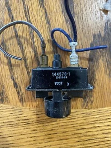Frigidaire Dryer Start Switch 1445781 or 144578-1 - Picture 1 of 2