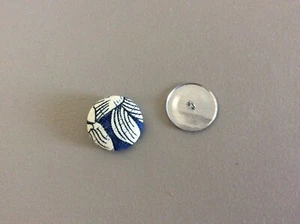 Pierre Deux Fabric Covered Buttons w Wire Backs 1 1/8" Round Decorative Pillows - Picture 1 of 18