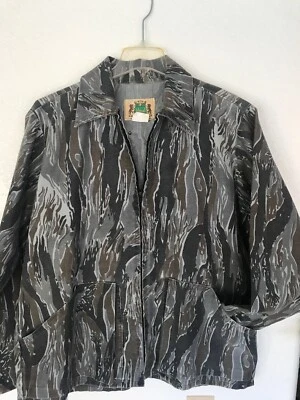 IDEAL SIlent Leaf Camo Full Zip Hunting Camouflage Jacket Large 42 44 Shirt USA - Image 1 of 4