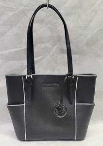 Michael Kors Tasche Leder Schwarz Silber Besatz Top Zustand KOSTENLOSER VERSAND - Bild 1 von 19