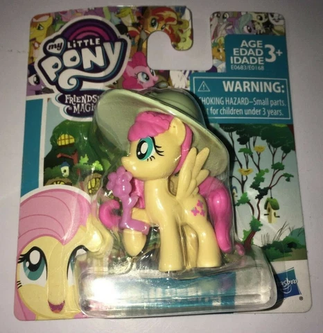 My Little Pony Fluttershy 2 Inch Figure Friendship Magic with 2 Accessories New Cover