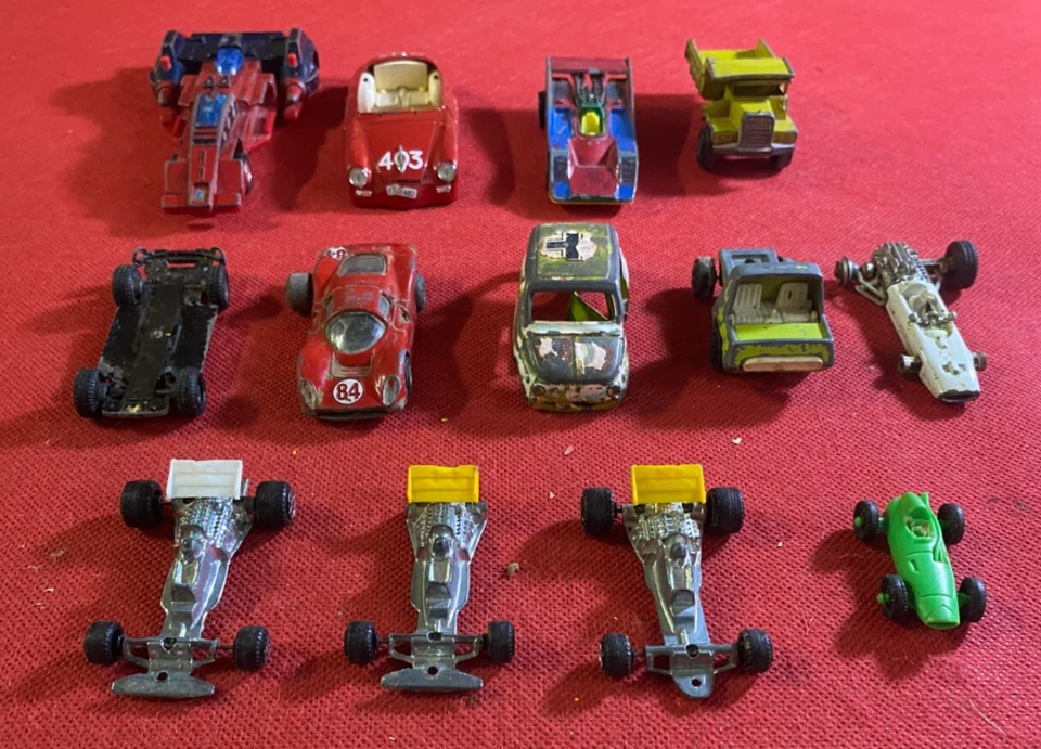 VARIE MARCHE Lotto 12 Auto FERRARI 330 SPEEDY ROBOT HONDA PENNY MERCURY FIAT 500 - Immagine 1 di 3