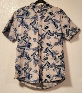 Hawaiian Shirt Short Sleeve Collared Hawaiian Palm Trees Floral Size M Gray Blue - Picture 1 of 8