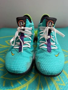 Size 12 - Nike LeBron 16 Low Air Max Trainer 2 - Picture 1 of 16