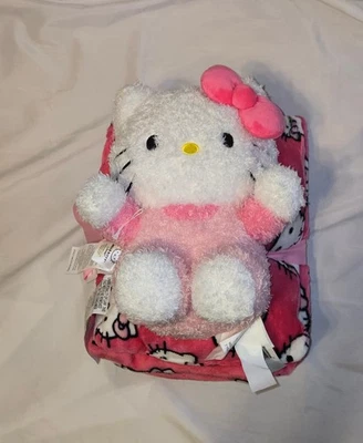 Manta, almohada y muñeca de vellón rosa Hello Kitty - nueva y sin usar Foto 1 de 4