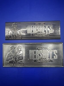 Cantidad. 2- Pisapapeles Barra Tono Dorado Hershey's 100 Aniversario 1994 - Imagen 1 de 7