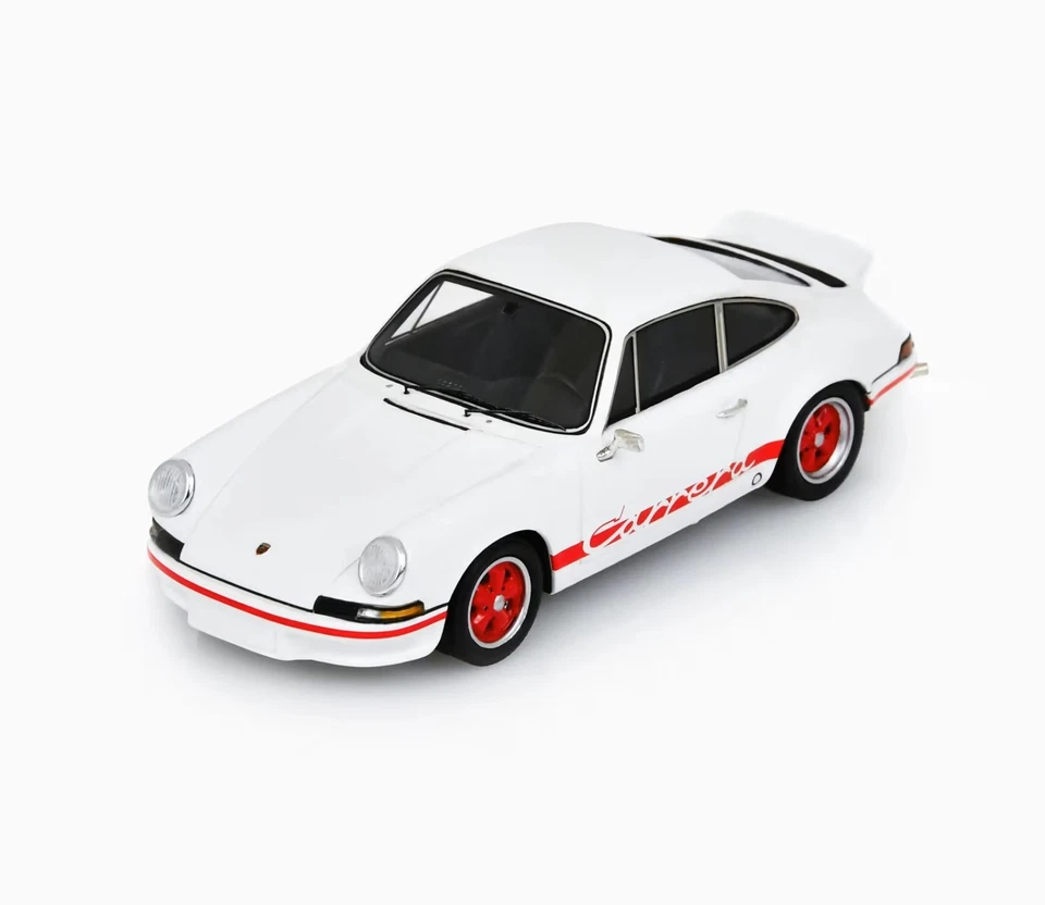 Porsche 911 Carrera S White Endurance Racing Edition 2016 Spark 1 43