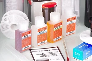 KAMARAS STARTER KIT FILM DEVELOPER BASSIC KIT DE REVELADO BASICO B/N - Bild 1 von 4