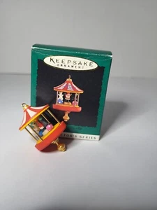 1995 Keepsake Hallmark Santa's Little Big Top carrusel oso polar sello circo - Imagen 1 de 6