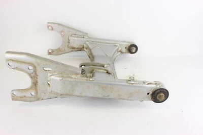 2006 铃木 Quadsport Z250 Ltz250 2x4 后摆臂悬挂摆臂 c6115 — 第 1/4 张图片