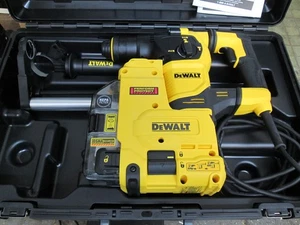 DEWALT D25333K 1-1/8  Corded  SDS Plus Rotary Hammer W/ DUST EXTRACTOR DWH304DH - Picture 1 of 9