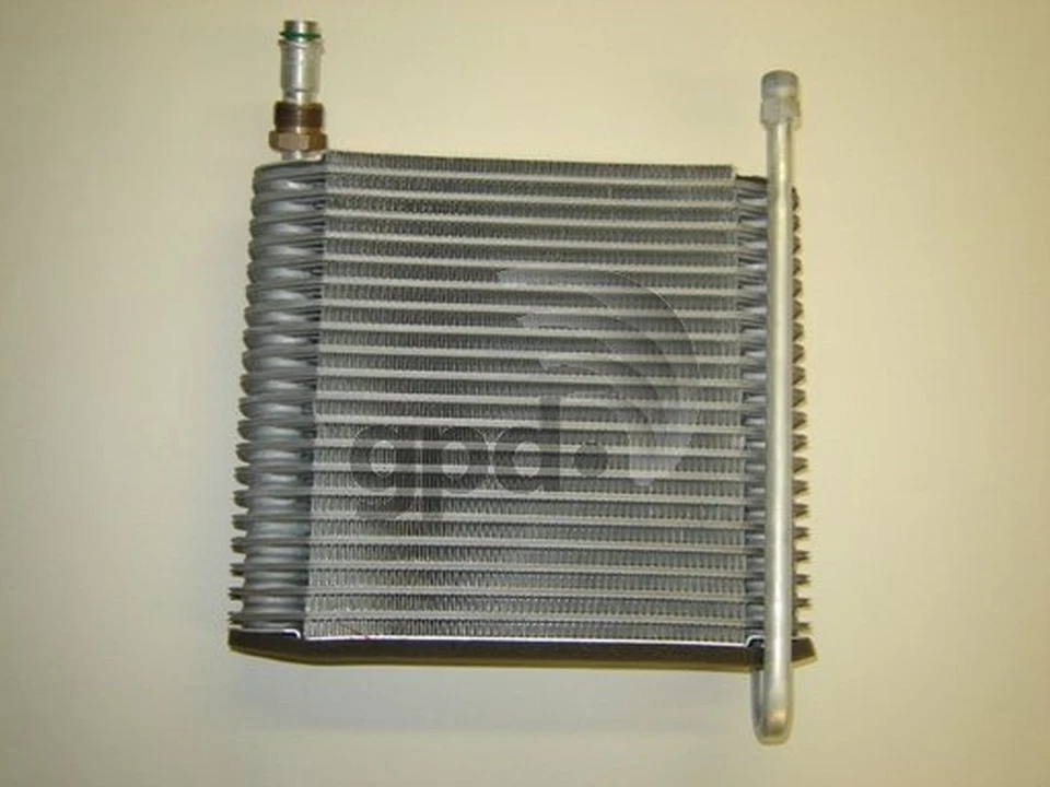 Núcleo evaporador aire acondicionado Global Parts Distributors 4711349 Foto 1 de 4