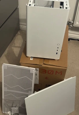IONZ KZ-30M Silent Edition Mini MATX PC CASE WHITE - Image 1 of 4