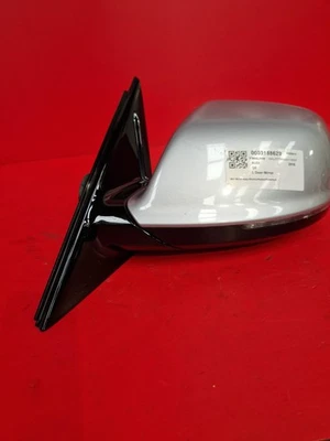 AUDI Q5 TDI QUATTRO S LINE PLUS MK1 2016 ALERÓN IZQUIERDO PUERTA ESPEJO LADO PASAJERO Foto 1 de 4