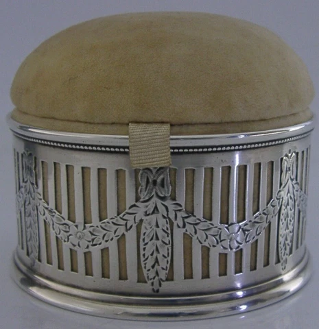 BEAUTIFUL RARE ENGLISH ANTIQUE STERLING SILVER PIN CUSHION JEWELLERY BOX 1899 Cover