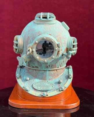 Casco de buceo de latón antiguo tamaño completo de la Marina de los Estados Unidos Mark V regalo de buceo en alta mar Foto 1 de 4