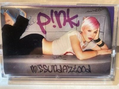 Pink Missundaztood Cassette Tape 2001 Misunderstood Get the Party Started VGOOD+ - Imagem 1 de 4