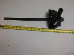 Delta/Rockwell Miter Gauge with Eccentric Wheel, Standard 3/4 X 3/8 Slot - Picture 1 of 8