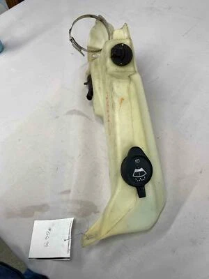 Washer Bottle CADILLAC SEVILLE 98 99 00 01 02 03 04 - Image 1 of 4