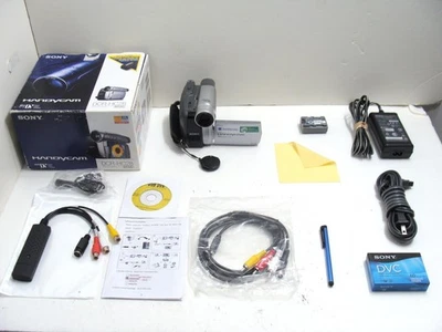 Sony DCR-HC28 Mini DV Camcorder Nightshot 20x Optical Zoom + Video Transfer Kit - Image 1 of 4