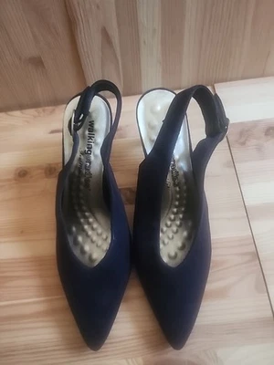 Zapatos de tacón negros con cordones de 4” para mujer talla 5,5 Foto 1 de 4