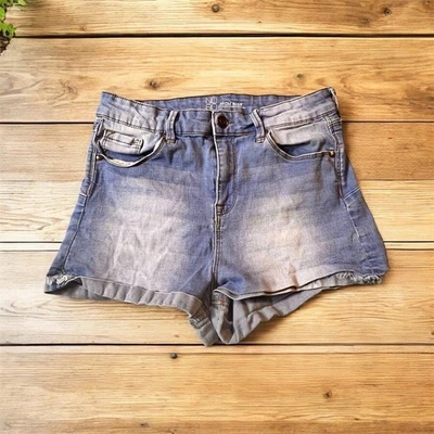 No Boundaries High Rise Denim Cuffed Shorts Blue Size 11 Women's Casual Summer - Image 1 of 4