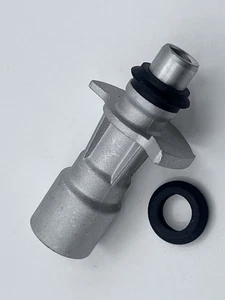Engine Oil Cooler Inlet Connector Aluminum for 2010-16 Land Rover LR4 3.0L/5.0L - Picture 1 of 11