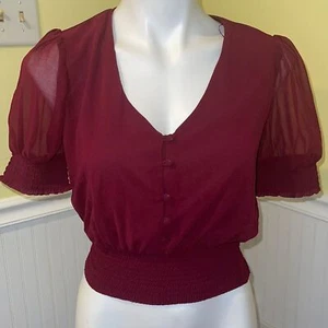 Lily White Burgundy short sleeve blouse . NWT. XS. - Picture 1 of 10
