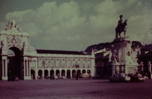 6 x 35mm Colour Slides - Lisboa / Lisbon Portugal - Picture 1 of 6