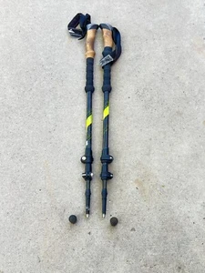 Set of Cascade Mountain Tech CMT Carbon Trekking Poles 110-135CM Green/Black 31 - Picture 1 of 8