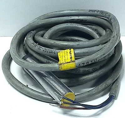 Turck BI2-G12-AP6X 10-30 V DC Inductive Proximity Sensor - Image 1 of 4