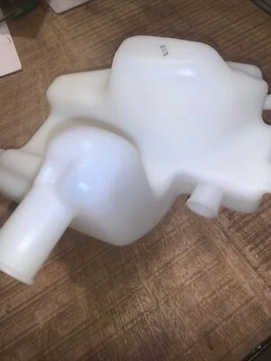 Réservoir Huile Kymco Scooter  55100-KEB7-900  Vitaliti Cobra Oem - Photo 1/3