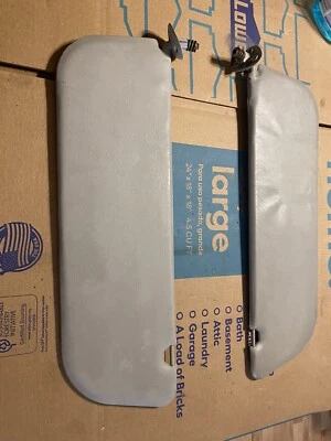 Juego de parasol para furgoneta Ford E-150/E-250/E-350 2003-2008 Foto 1 de 4