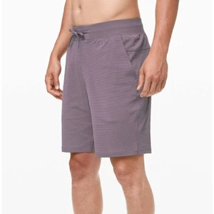 Men Lululemon T.H.E. Short 9" Mesh *Liner in Graphite Purple Size Small Athletic - Picture 1 of 8