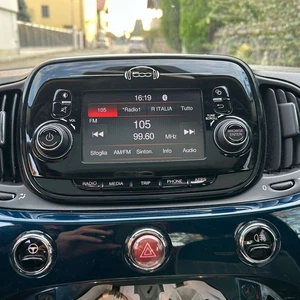 Autoradio Fiat 500 VP2 Continental + Mascherina Aria – Codice Incluso Bluetooth - Foto 1 di 6